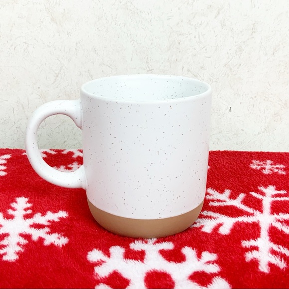 Merry And Bright Speckled Christmas Coffee Mug 17 Oz Car Tree Terra Cotta Bottom - Picture 3 of 6